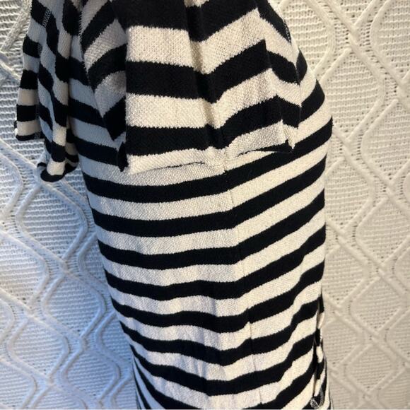 J.CREW | Black & Cream Striped Long Raglan Sleeve Pullover Textured Hoodie - Picture 5 of 8